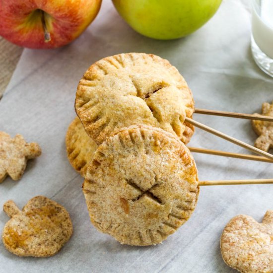 Apple pie popsicles