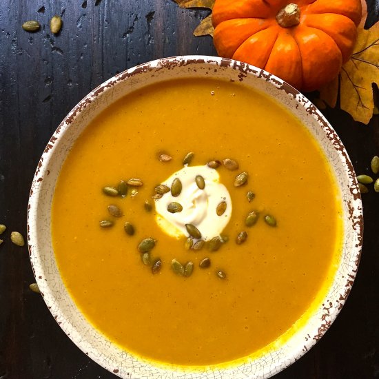 Fall Feast Roasted Pumpkin Soup