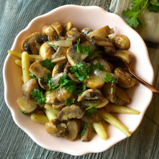 Creamy Mushroom Chestnut Ragout