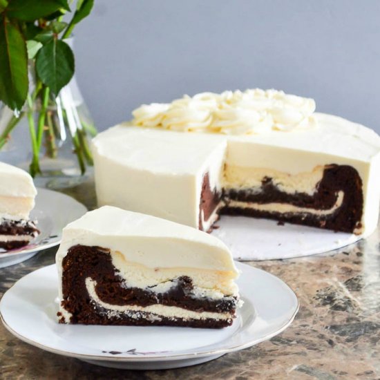 Chocolate Cheesecake Cake