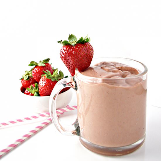 On-the-Go Strawberry Smoothie