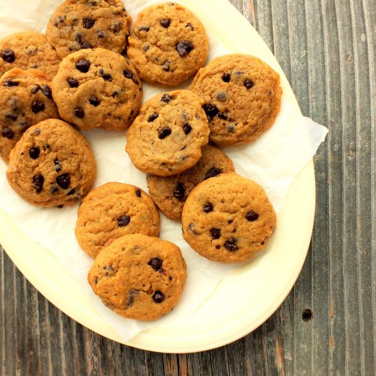 pumpkin cacao nib cookies