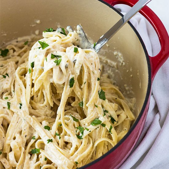 Easy Alfredo Sauce