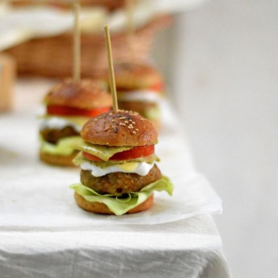 MULTIGRAIN MINI BURGER BUNS