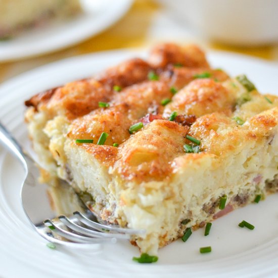 Tater Tot Breakfast Casserole