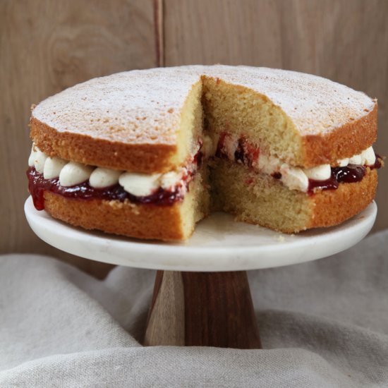 Victoria Sponge Cake