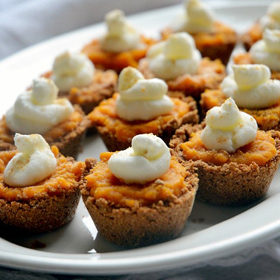 Mini Puppy Pumpkin Pies