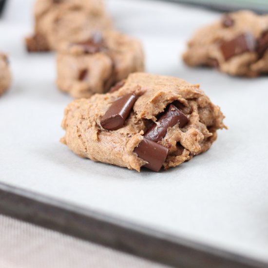 Paleo Chocolate Chip Cookies