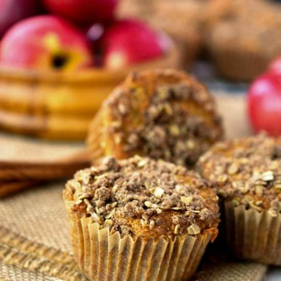 Vegan Apple Crumble Muffins