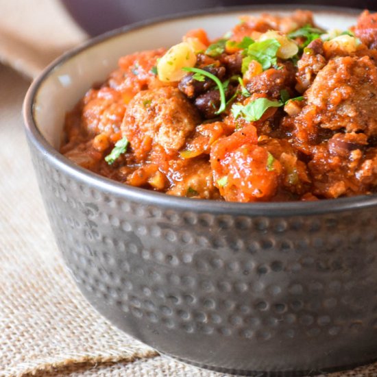 Roasted Garlic Meatball Chili