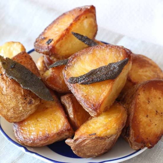 Crispy Oven Baked Potatoes