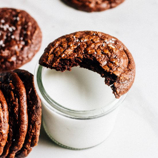 Salty Malty Brownie Cookies