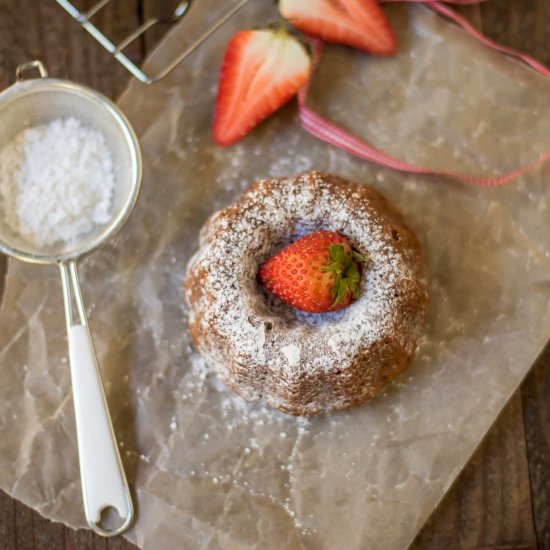 Mini Pumpkin Bundt Cakes