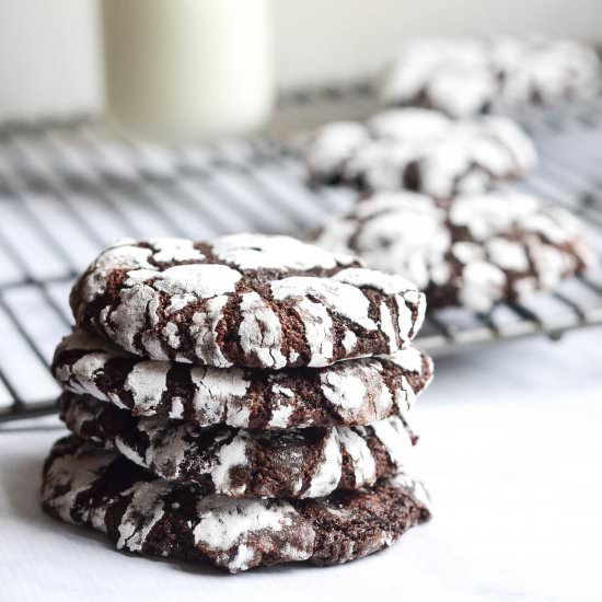 Chocolate Ginger Crinkle Cookies