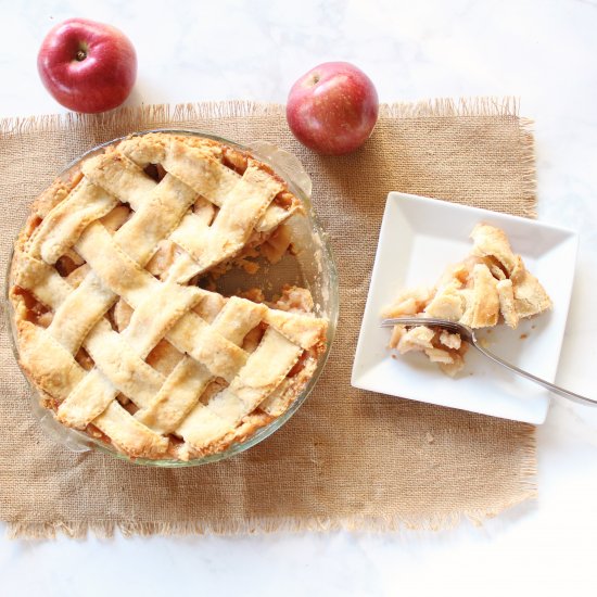 Mom’s Homemade Apple Pie