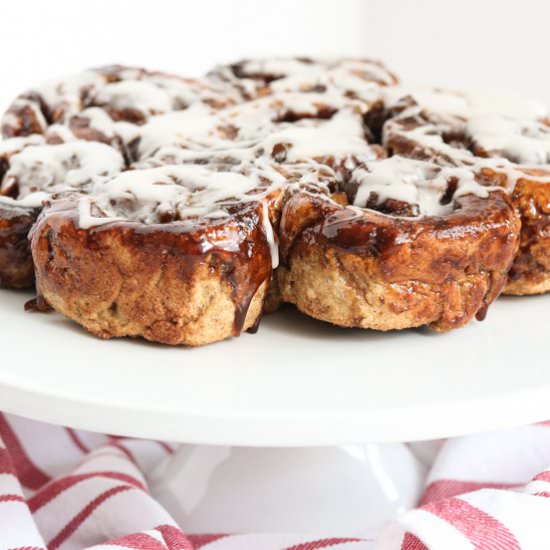 Chai-Spiced Apple Cinnamon Rolls