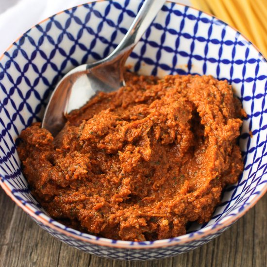 Artichoke Sun-Dried Tomato Pesto