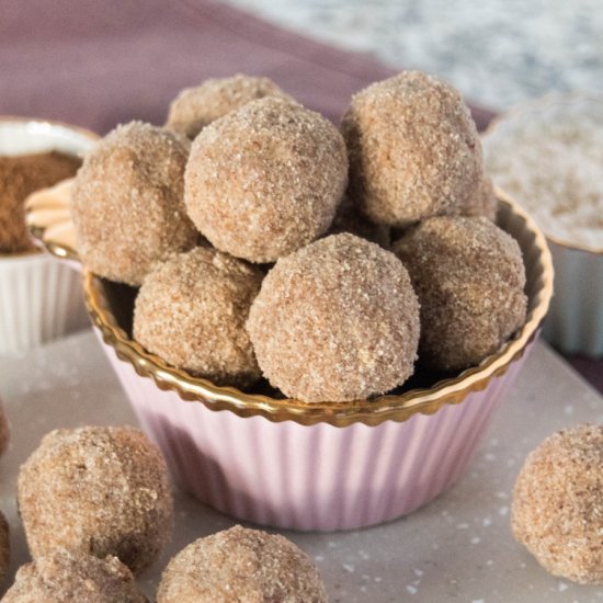 Paleo Pumpkin Spice Balls