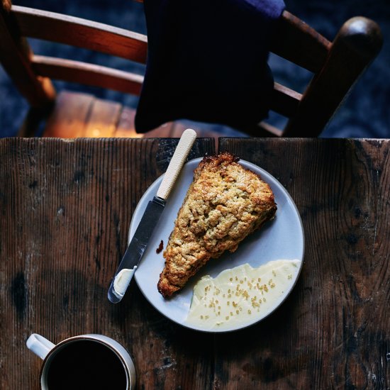 Honeycomb-Einkorn Scones