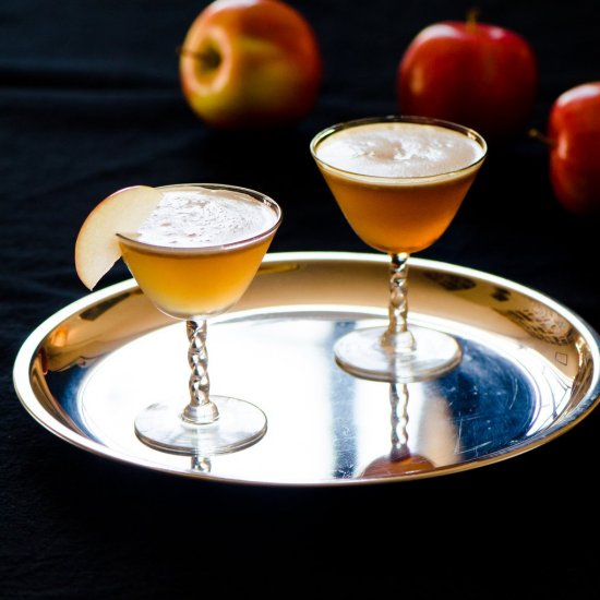 Apple Whiskey Sour