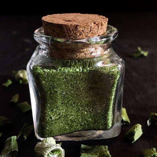 Green Onion Powder – Easy to Make!