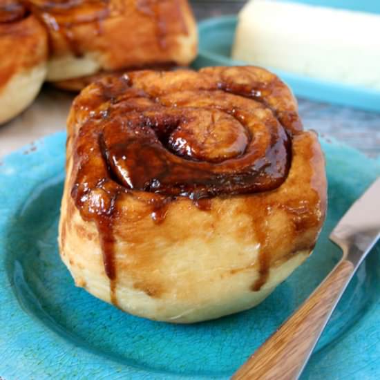 Classic Cinnamon Sticky Buns