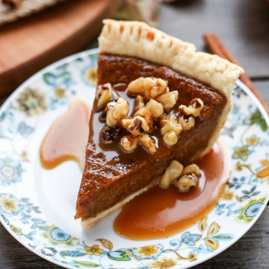 Vegan Pumpkin Pie w/ Caramel Sauce