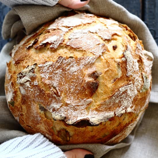 No Knead Olive Bread