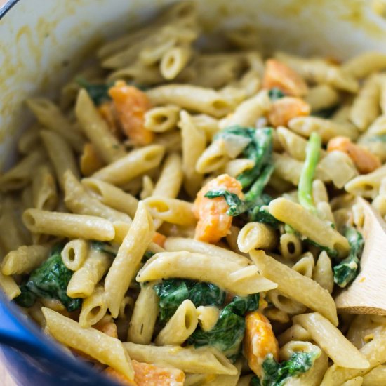 One Pot Sweet Potato Spinach Pasta