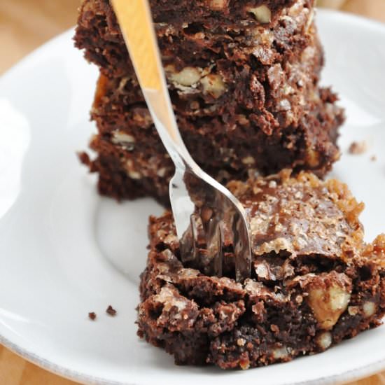 Flourless Chocolate Walnut Brownies