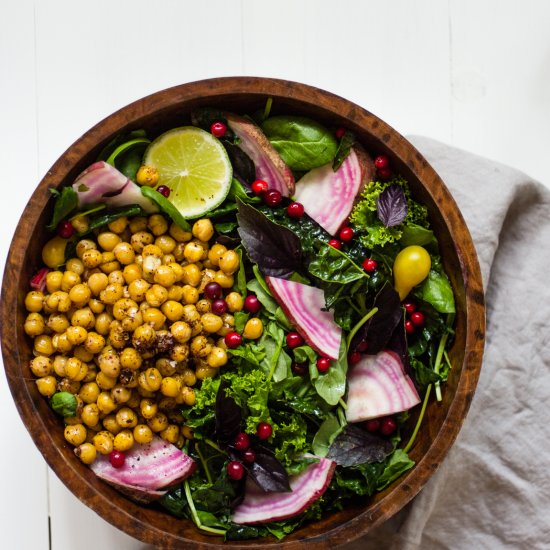 Spicy chickpea kale salad