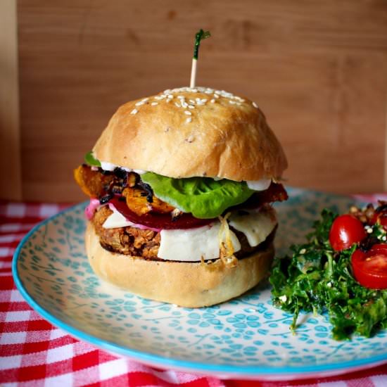 Smoky apple vegie burgers