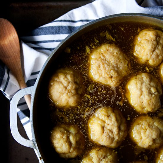 Classic Matzah Ball Soup