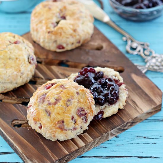 Crumbliest Scones