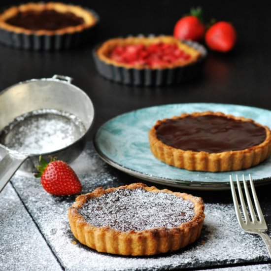 Strawberry Chocolate Tarts