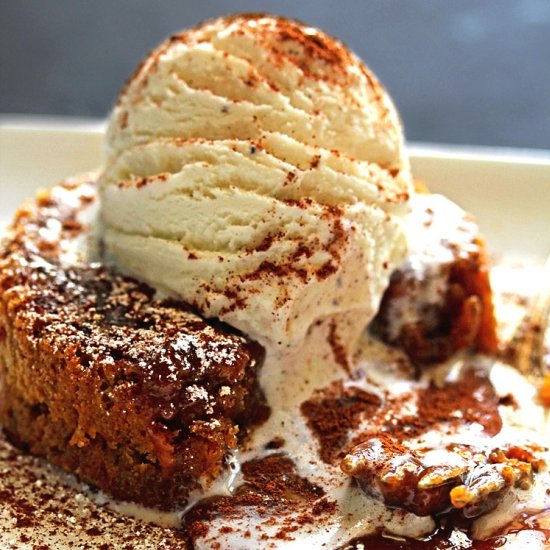 Caramel Pumpkin Lava Cakes