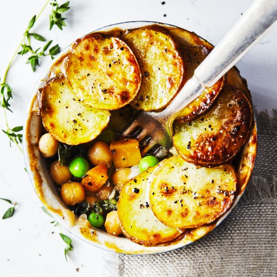 Veggie Pot Pie with Crispy Potatoes