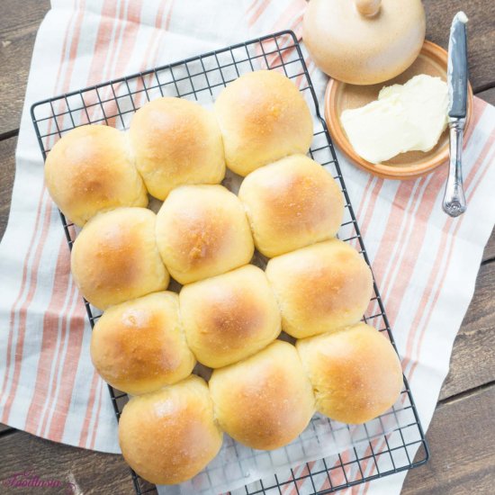 Pillowy Soft Sweet Potato Rolls