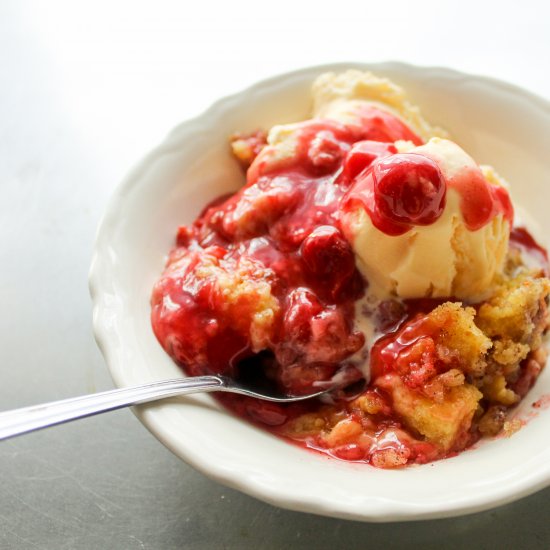 Cherry Cinnamon Crockpot Cobbler