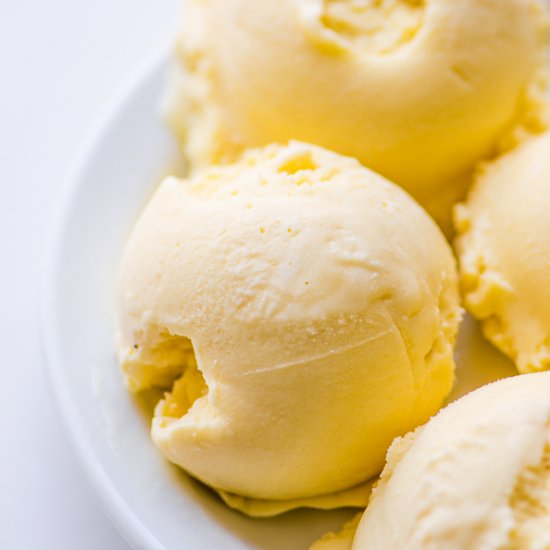 Passionfruit Ice cream