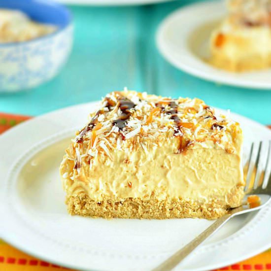 No Bake Coconut Pumpkin Mousse Pie