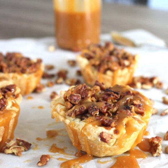 Mini Caramel Pumpkin Pecan Pies