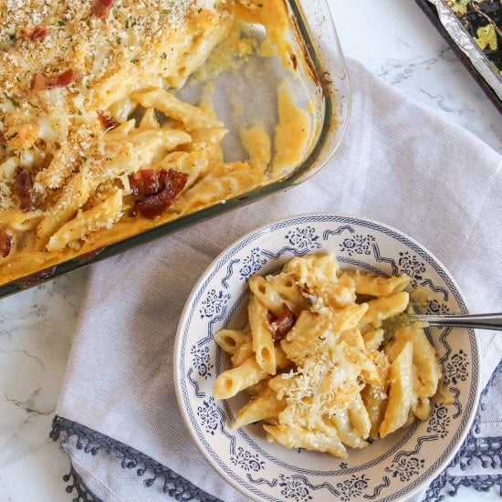 Mac and Cheese with Maple Bacon