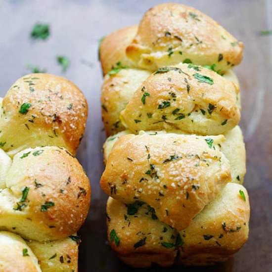 Pull Apart Garlic Bread