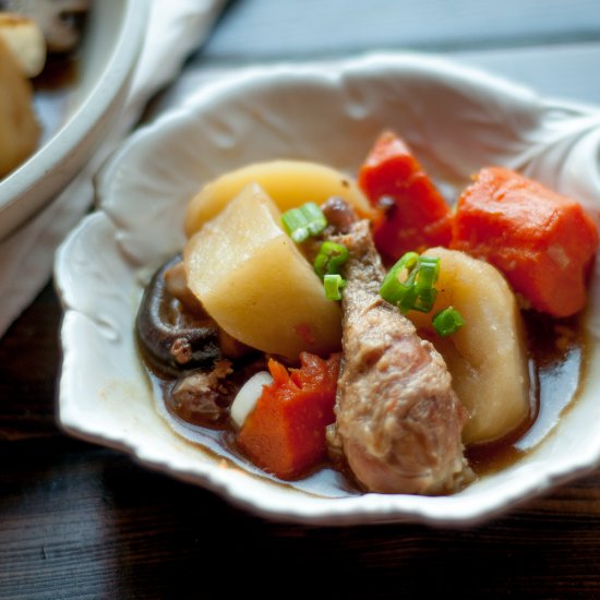 Chicken Stew with Shiitake Mushroom