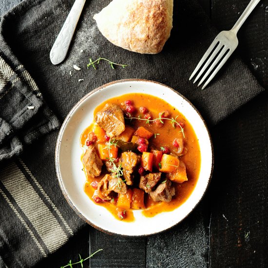 Slow-cooked lamb with beer