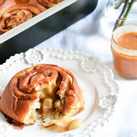 Caramel Apple Cinnamon Rolls