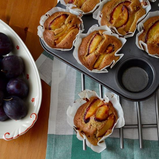 Muffins with Plums