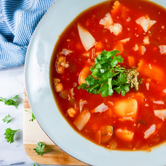 Minestrone Soup with Ravioli