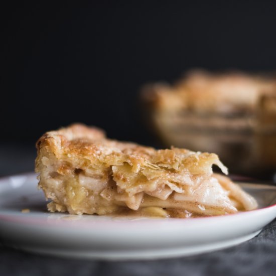 Almond Apple Pie